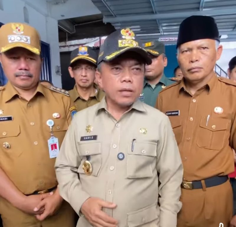 Foto : Gubernur Al Haris di damping Bupati Kerinci Monadi dan Wawako Azhar Hamzah