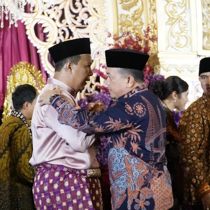 Al Haris dan Romi Haryanto