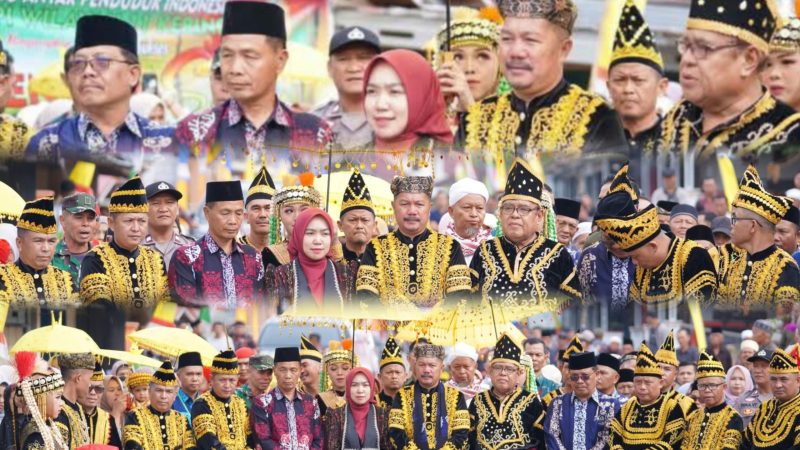 Bupati Monadi Hadiri Kenduri Sko Pendung