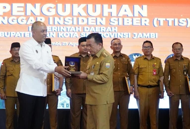 Gunernur Al Haris Kukuhkan TTIS Merangin