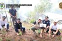Wakil Ketua DPRD Hardizal Ikut Bersama Gotong Royong Bersama Pemkot,Jumat 26/09/2025