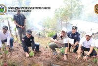 Wakil Ketua DPRD Hardizal Ikut Bersama Gotong Royong Bersama Pemkot,Jumat 26/09/2025