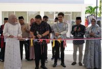 Bupati H.Sykur Meresmikan SPBU di Desa Benteng