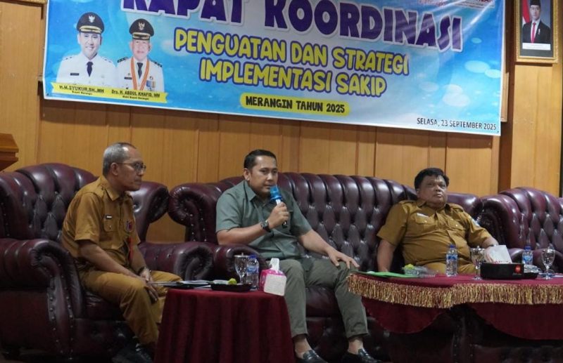 H M Syukur Pimpin Rakor Penguatan dan Strategi Implementasi SAKIP,Selasa 22/09/2025 (Dok Diskominfo Merangin)