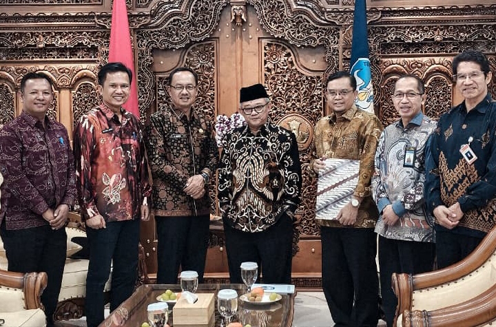 Wabup Kerinci Audiensi dengan Menteri Dikdasmen, Ajukan Proposal Pendidika,Kamis (18/08/9/2025)