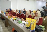 Pelatihan Wirausaha Digital Inovasi UMKM berbasis Artificial Intelligence (AI) di Hotel Grand Arriyadh Kuala Tungkal, Senin 22/9/2025 ( Dok  Prokopim Tanjab Barat)