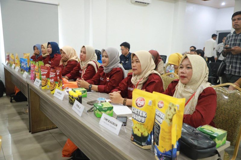 Pelatihan Wirausaha Digital Inovasi UMKM berbasis Artificial Intelligence (AI) di Hotel Grand Arriyadh Kuala Tungkal, Senin 22/9/2025 ( Dok  Prokopim Tanjab Barat)