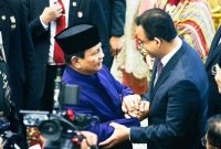 Foto: Anies Baswedan (kanan) dan Presiden Prabowo Subianto (kiri). (Dok Instagram Anies Baswedan)  
