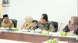 Buparti Muaro jambi Rapat Pembahasan Usulan Revisi Permendagri Nomor 126 Tahun 2017 , Selasa 14 Oktober 2025 (Dok ; Pemkab Muaro Jambi)