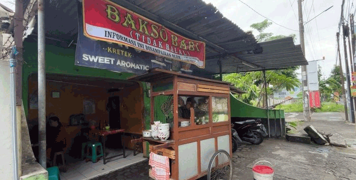 Foto : Bakso babi di Ngestiharjo, Kasihan, Bantul, Senin (Dok : Pradito Rida Pertana/detikJogja)