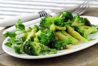 Foto : Ilustrasi Brokoli Hijau (Dok Alodokter)