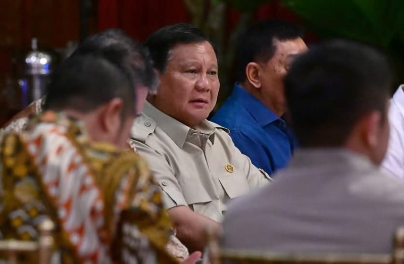 Presiden Prabowo Rapat dengan Para Menteri di Kartanegara