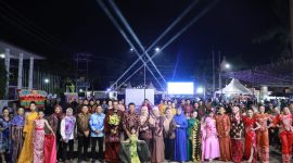 Tungkal Fashion Street 2 Meriahkan Hari Batik Nasional