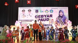 Foto : Bupati Tanjung Jabung Barat, H. Anwar Sadat, membuka acara  Gebyar PAUD 2025 (Dok Istmewa)