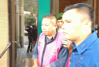 Foto : Kades Muara Emat Digelandang 