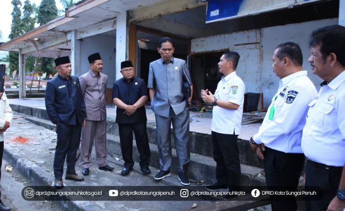 Foto : Sidak Komisi II DPRD Kota Sungai Penuh ke Lokasi Pembangunan Pasar Tanjung Bajure,Rabu 15 Oktober 29025 (Dok : DPRD Sungai Penuh)