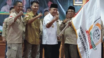 Foto : Pelantikan Dewan Pimpinan Daerah (DPD) ‘Tani Merdeka’ Kabupaten Merangin, Selasa 15 Oktober 2025 (Dok : Diskominfo Merangin)
