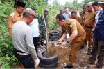 Bupati Muaro Jambi Bambang Bayu Suseno Saat Meresmikan Desa Pematang Gajah Bersih dari Sampah.Senin 06/10/2025