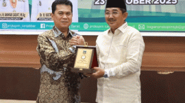 Foto : Pemkab Tanjung Jabung Barat gelar malam perpisahan Kepala Kejaksaan Negeri ( Kajari ) Bapak Radot Parulian S.H., M.H., yang digelar di rumah Dinas Bupati, Kamis 23 Oktober 2022 (Prokopin Tanjab Barat)
