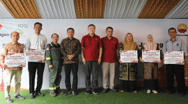 Foto : CSR Handover Ceremony for Education Program