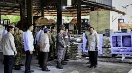 Presiden Parbowo Menyaksikan Penyerahan  Aset Barang Rampasan Kepada PT Timah,Senin 6 /10/2025