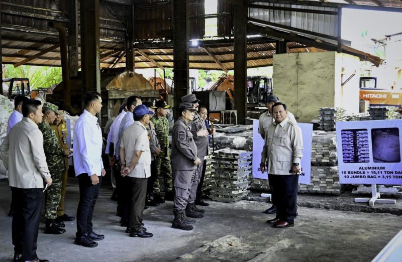 Presiden Parbowo Menyaksikan Penyerahan  Aset Barang Rampasan Kepada PT Timah,Senin 6 /10/2025