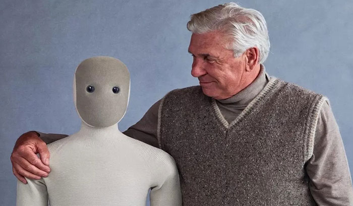 Foto : Robot humanoid NEO beroperasi senyap pada 22 desibel dengan bobot hanya 29,9 kilogram. (Dok : Interesting Engineering