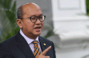 Foto : Menteri Investasi dan Hilirisasi Rosan Roeslani merespons klaim Ketua DEN Luhut Binsar Pandjaitan perihal Keppres untuk menyelesaikan utang kereta cepat Whoosh. (Dok : ANTARA FOTO/ADITYA PRADANA PUTRA)  