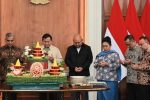 Foto : PRABOWO ULANG TAHUN - Momen acara syukuran ulang tahun ke-74 tahun Presiden Prabowo Subianto yang digelar di Istana Negara, Jakarta, pada Jumat 17 Oktober 2025 (Foto : tribun news)  