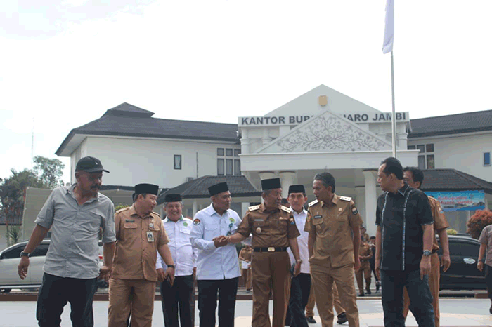 Foto : Wakil Gubernur Jambi Abdullah Sani Meninjau Persiapan MTQ Tingkat Provinsi Jambi di Muaro Jambi,Senin 27 oktober 2025 (Dok Diskominfo Prov Jambi)