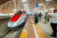 Foto : Kereta Cepat Jakarta - Bandung Whoosh (Dok : BBCNews Indonesia Getty)