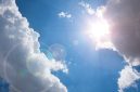 Foto: Getty Images/iStockphoto/krungchingpixs/Matahari di Siang Hari  