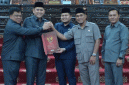 Bupati dan DPRD Merangin Sepakati KUA-PPAS 2026,Senin 13 Oktober 2025 (Dok : Diskominfo Merangin)