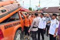 Foto : Wakliota Sungai Penuh Menegecek Tim dan Peralatan Kesipasiagaan Bencana Hidrometeorologi (Dok : Humas)