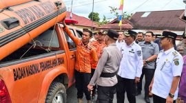 Foto : Wakliota Sungai Penuh Menegecek Tim dan Peralatan Kesipasiagaan Bencana Hidrometeorologi (Dok : Humas)