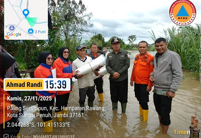 Foto : BPBD Kota Sungai Penuh Bagikan perlatan Darurat Antisipasi Banjir (BPBD)