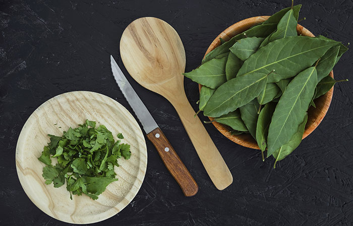 Foto : ilustrasi Daun Salam (Sumber : Freepik)