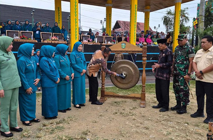 Foto : Wako Alfin Buka Jambore PKK dan Pasar Rakyat 2025 (Dok : Roli)