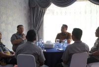 Foto : Buapti H.M Syukur Menerima Kunjungan Bupati Bengkulu Selatan Terkait Kisruh Renah Alai (Dok : Roli /Koridornews.id)