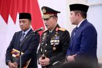 Foto : Kapolri Jendral Listyo Sigit Prabowo,Mensesneg Hadi Prasetyo dan Seskab TedyIndra Jaya Konfrensi Pers Terkait Ledakan SMA 72 Jakarta (Dok : BPMI Setpres)