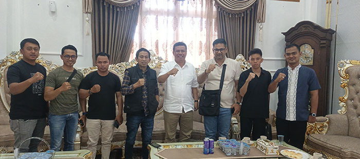 Foto : Wabub Katamso Bersama Pengsaha Asal Bangladesh (Sumber : Humas)