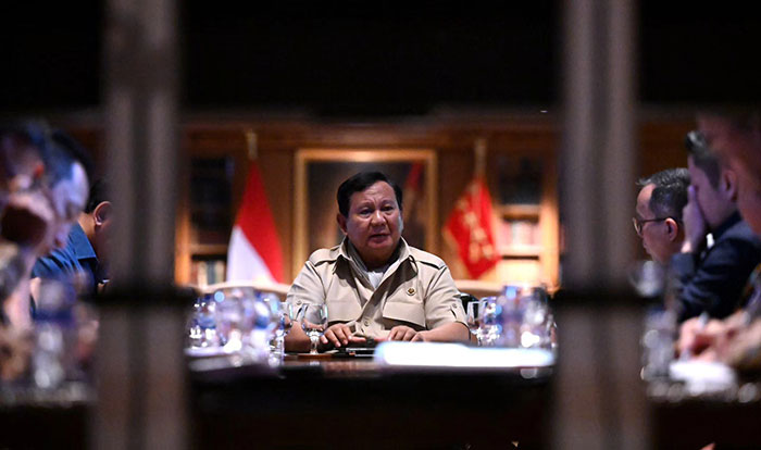 Foto : Presiden Parbowo Sedang Memimpin Rapat (Sumber : BPMI Setpres)