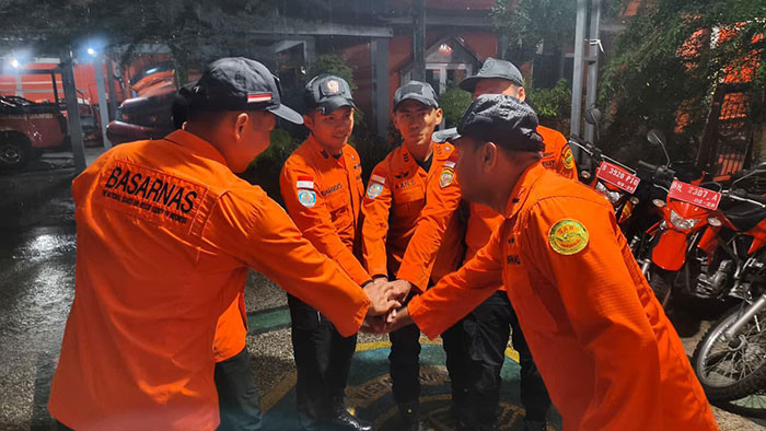 Foto : Persiapan Anggota SAR Jambi dikerahkan ke Sumbar (Sumber : koridornews.id)