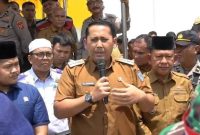 Foto : Bupati Merangin H.M Sukur (Dok : Diskominfo Merangin)