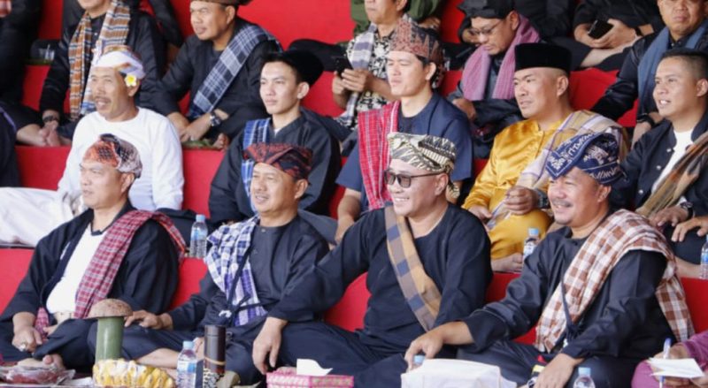 Foto : Walikota Sungai Penuh Ikut Hadir Meriahkan Festival Budaya Kerinci 