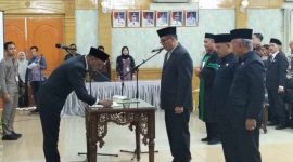 Bupati Hurmin Melantik Muhammad Arief Sebagai Sekretaris Daerah Sarolangun