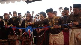 Gubernur Jambi Al Haris launching program Jambi Elok Nian di Taman Mini Melayu Jambi