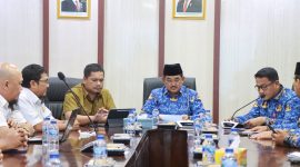 Bupati Anwar Sadat memimpin rapat koordinasi pembangunan jaringan gas bumi