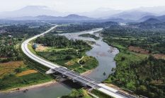 Prabowo Restui Proyek Tol Lembah Anai! Kementerian PU Targetkan Studi Kelayakan Rampung Segera